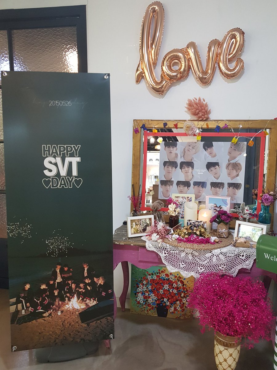 YoonSul_1122's tweet photo. 26일 나비키친 - 유화
#세븐틴 #찬란할_앞날을_응원해 @Flower_SVTspt https://t.co/wXjN27r6dO