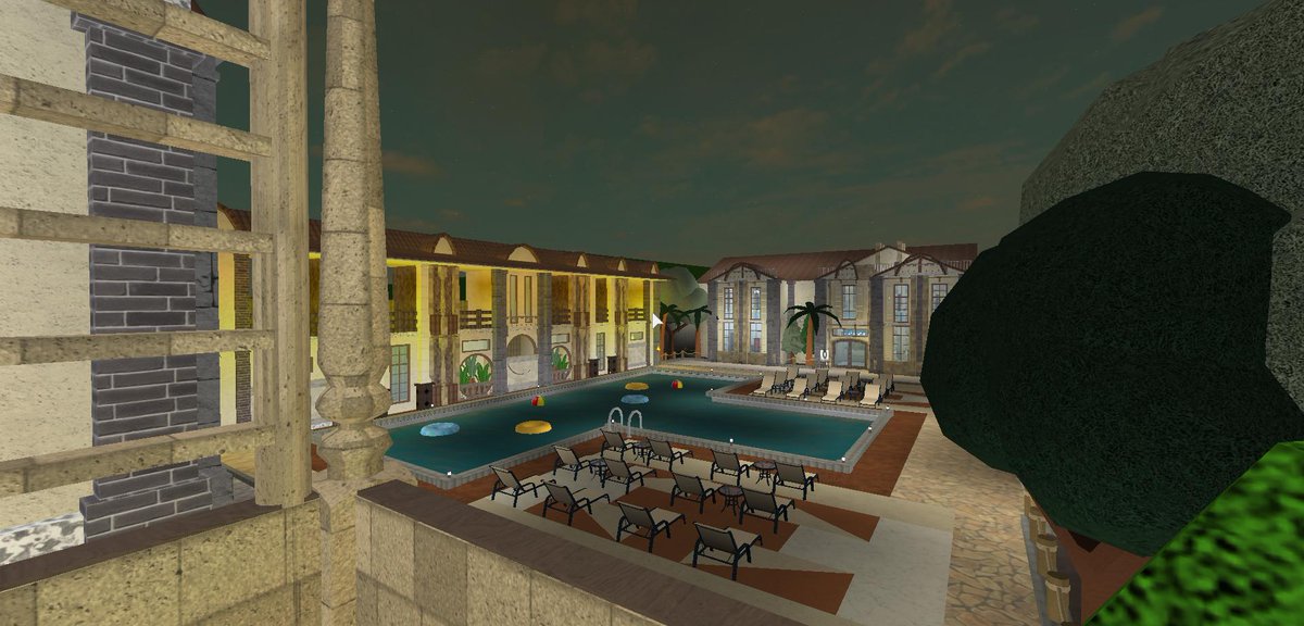 Yuan On Twitter Sunset Royal Resort 800k Based On Resort I Went To In Mexico Pool 8 Regular Suites 4 Family Suites 2 Premium Suites 8 - roblox gym codes for bloxburg