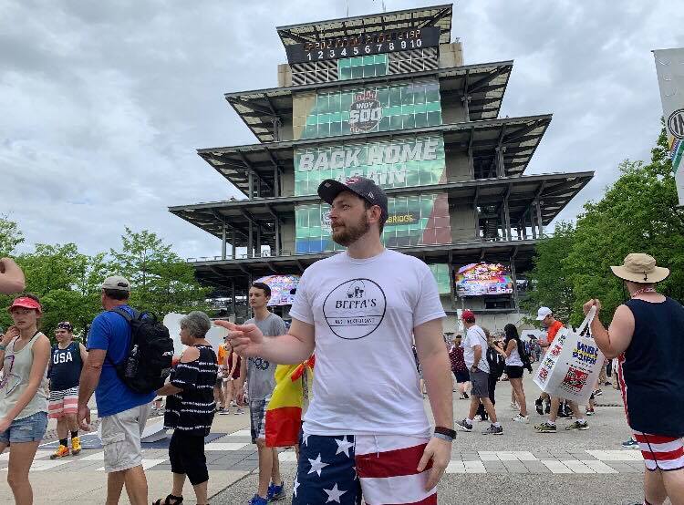 BeffasStl's tweet photo. The place to be this weekend is The Indy 500. Paul is there cheering for Conor Daly! #happyraceday #beffas #indy500 https://t.co/vfegNwiZXO