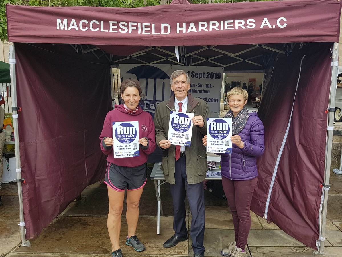 DavidRutley's tweet photo. Please sign up to take part in the #MaccHalf at this year's #RunMaccFest on 22 Sept. Many thanks to @MaccHarriers for all their hard work in making this great community event possible! @treaclemarket @seemacclesfield https://t.co/brd1G61FE2