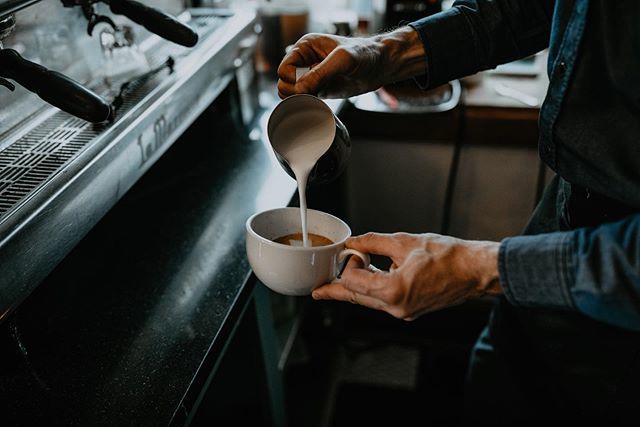 DiengerCo's tweet photo. Let us serve you your first cup today! We’ll be here 8:30-2:00pm today ready to whip up your choice of caffeine and brunch!
•
•
•
•
•
📷: @wayfarerphotography_ https://t.co/RLFyxfFcps https://t.co/70x59jJYeM