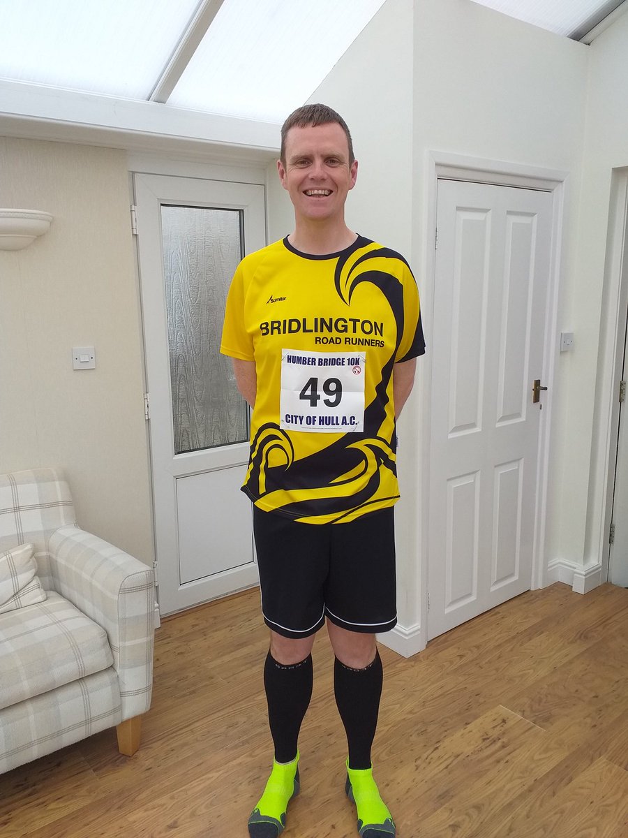ReluctantRunBFP's tweet photo. Humber Bridge 10k ☑
The aim was to beat 1 hour and 5 minutes so it is mission accomplished. Hearing people shout 'well done Bridlington' etc was brilliant. Thanks to @CityofHullAC
and all of the marshals.
Time to find my next race. https://t.co/uMQhcVkhMl