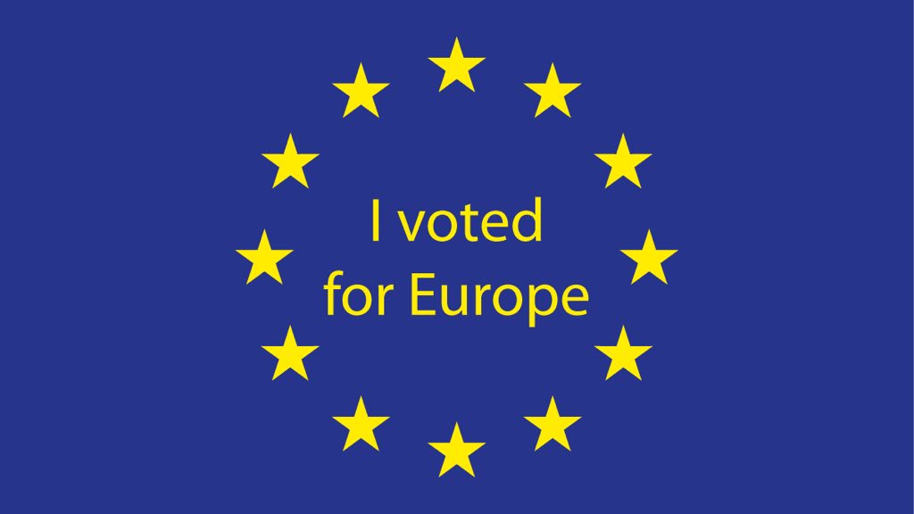AWalterDrop's tweet photo. People queuing today in #Brussels to vote in #EUelections2019 - you still have time to go and #voteforyourfuture ! 🇪🇺❤️🇪🇺❤️🇪🇺❤️🇪🇺#ThisTimeIAmVoting @Europarl_EN https://t.co/BsfJ9kqMiL
