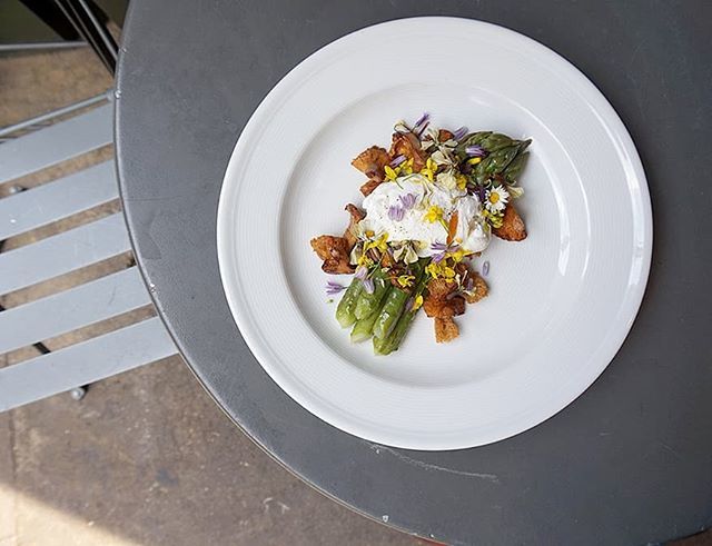 LaFromagerieUK's tweet photo. Bank holiday weekend! Our shops are open today regular hours, and on Monday at the hours below. Make sure to stop by for brunch specials and weekend treats!
Highbury: 10.00 - 17.00
Marylebone: 09.00 - 18.00
Bloomsbury: 09.00 - 16.00
#bankholiday #brunc… https://t.co/RQCDRUpSBJ https://t.co/YeHHdKinyO