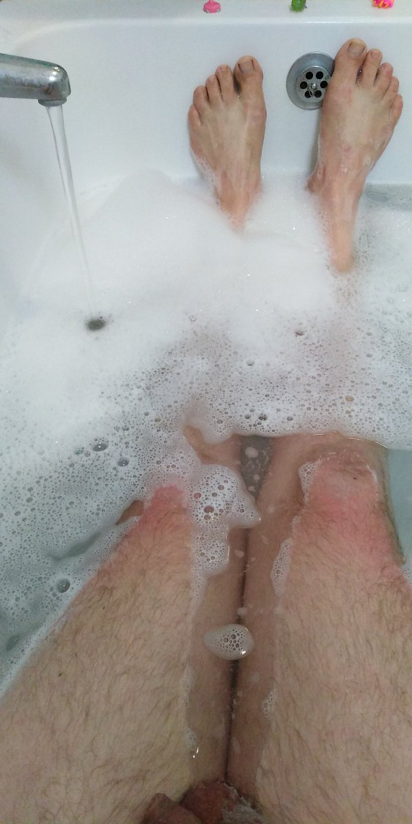 ETCostello1's tweet photo. We have #bathcam, repeat, we have #bathcam https://t.co/UFANG76fpO