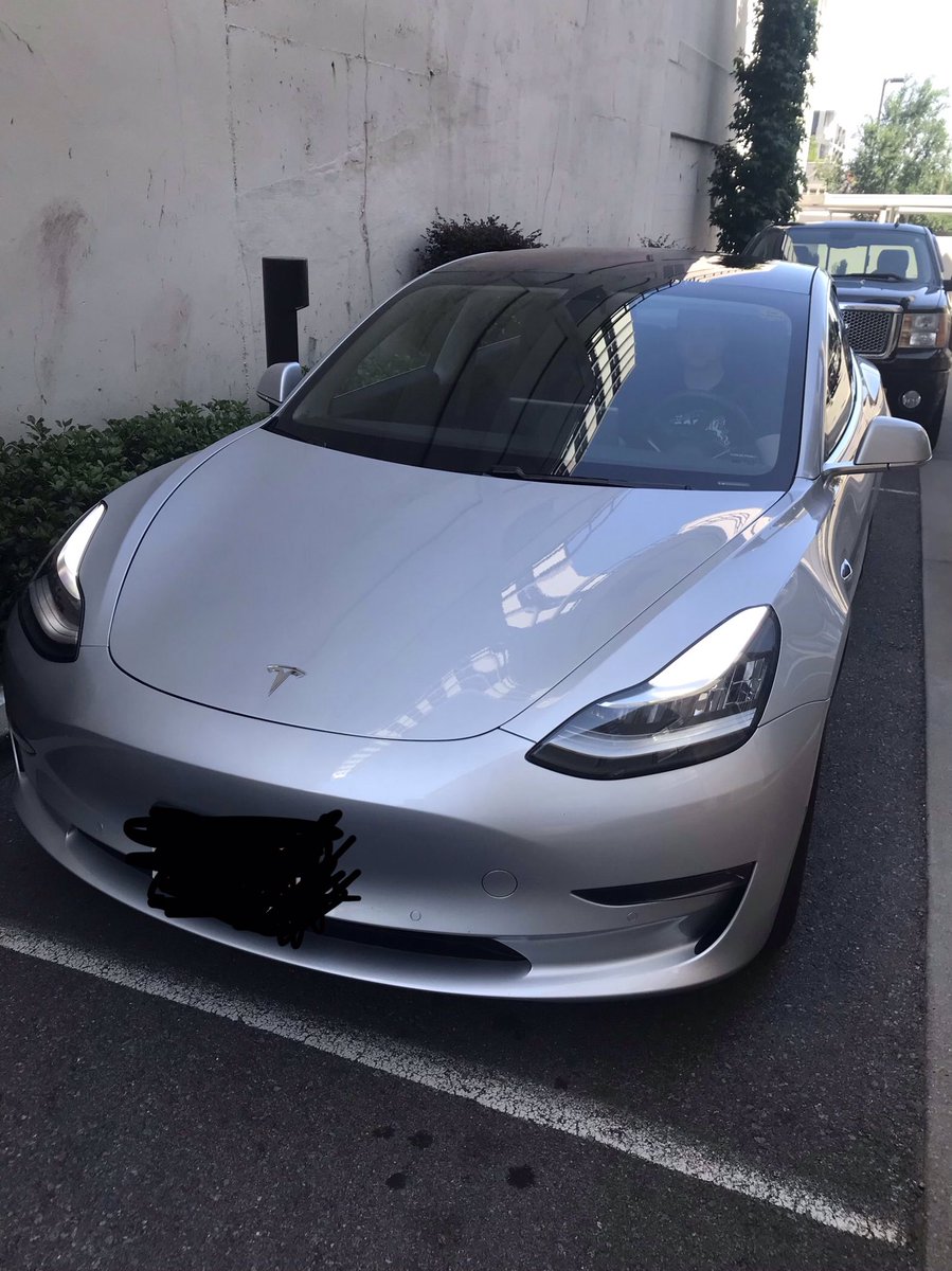 Rented a Tesla Model 3 from  @Turo Is this... The Future of Mobility™?