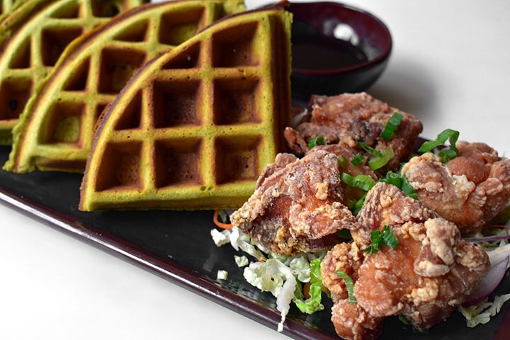 SlurpingTurtle's tweet image. Last Brunch #hangoverramen #breakfastbao #brunch #sundayfunday #friedchicken