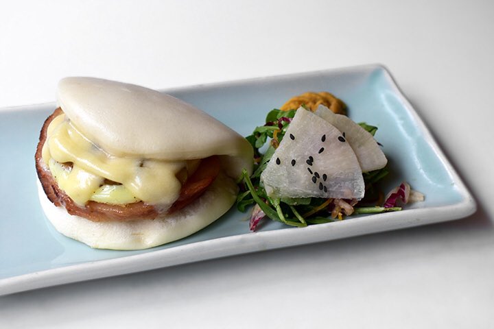 SlurpingTurtle's tweet image. Last Brunch #hangoverramen #breakfastbao #brunch #sundayfunday #friedchicken