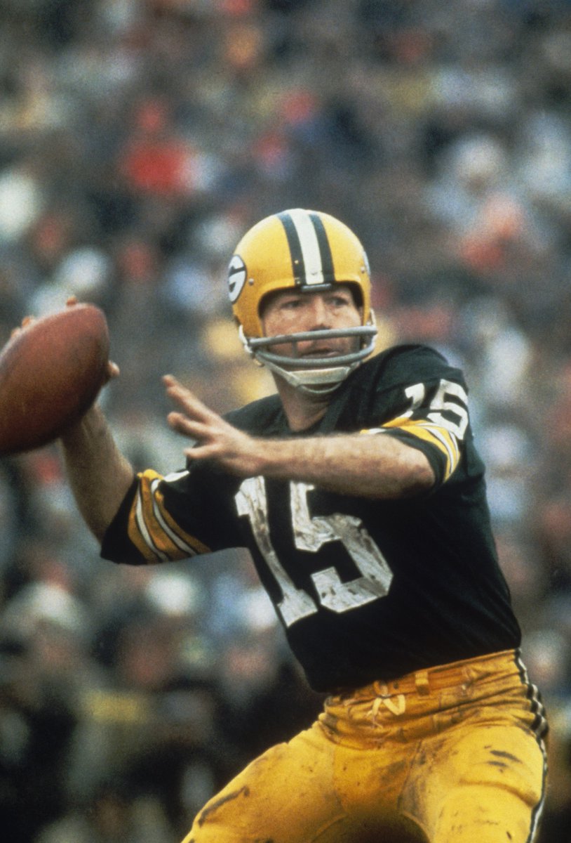 brgridiron's tweet image. Packers legend Bart Starr has died at 85 years old.

◾️ MVP
◾️ 5x champion
◾️ First QB to win Super Bowl
◾️ Best playoff passer rating ever

R.I.P. to one of the greats 🙏