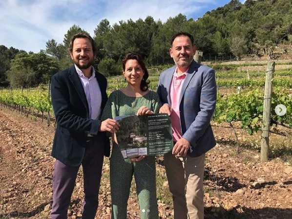 Ayer sábado disfrutamos en las Bodegas @sonvichdesuperna de la segunda edición del Maridaje de #ópera y #vins. El evento fue interpretado por la soprano @margacloquell, el tenor @joanlzg y la #pianista M. Victoria Cortés. Nuestra enhorabuena a Fernando Sampol por la organización!