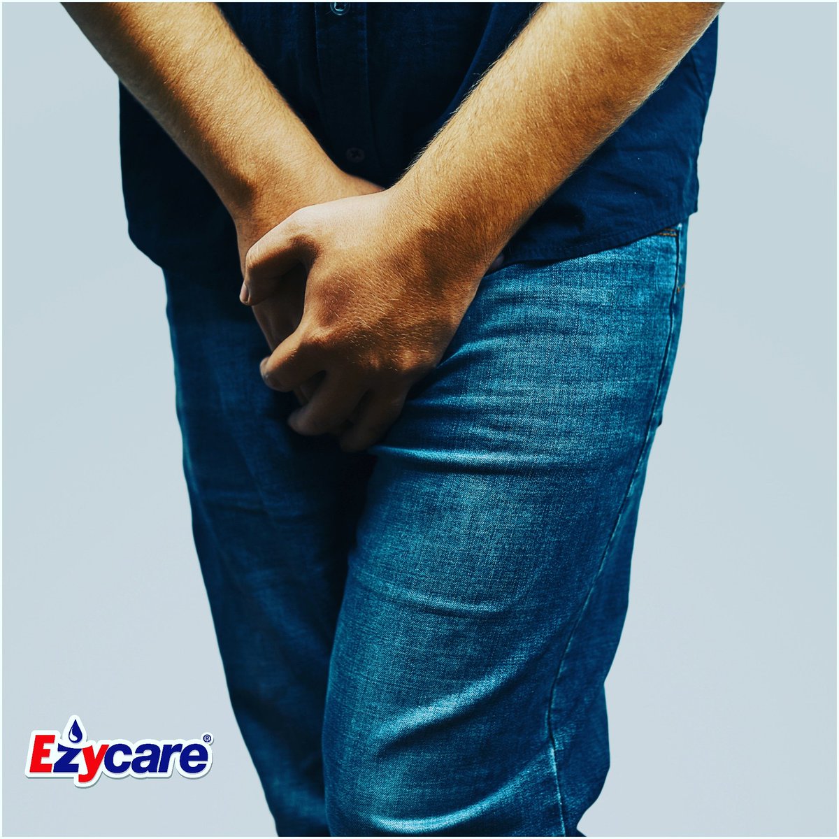 ezycare_us's tweet photo. Urinary incontinence is the unintentional loss of urine. Stress incontinence happens when physical movement or activity — such as coughing, sneezing, running — puts pressure (stress)on your bladder #incontinence #adultbriefs #adultdiaper #urinaryincontinence #elderlycare #Ezycare https://t.co/YiprbJrmzW