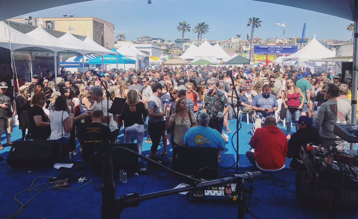 Thank you for an amazing first day of Fiesta Hermosa, beach-goers! We’re ready for day two. 🎉