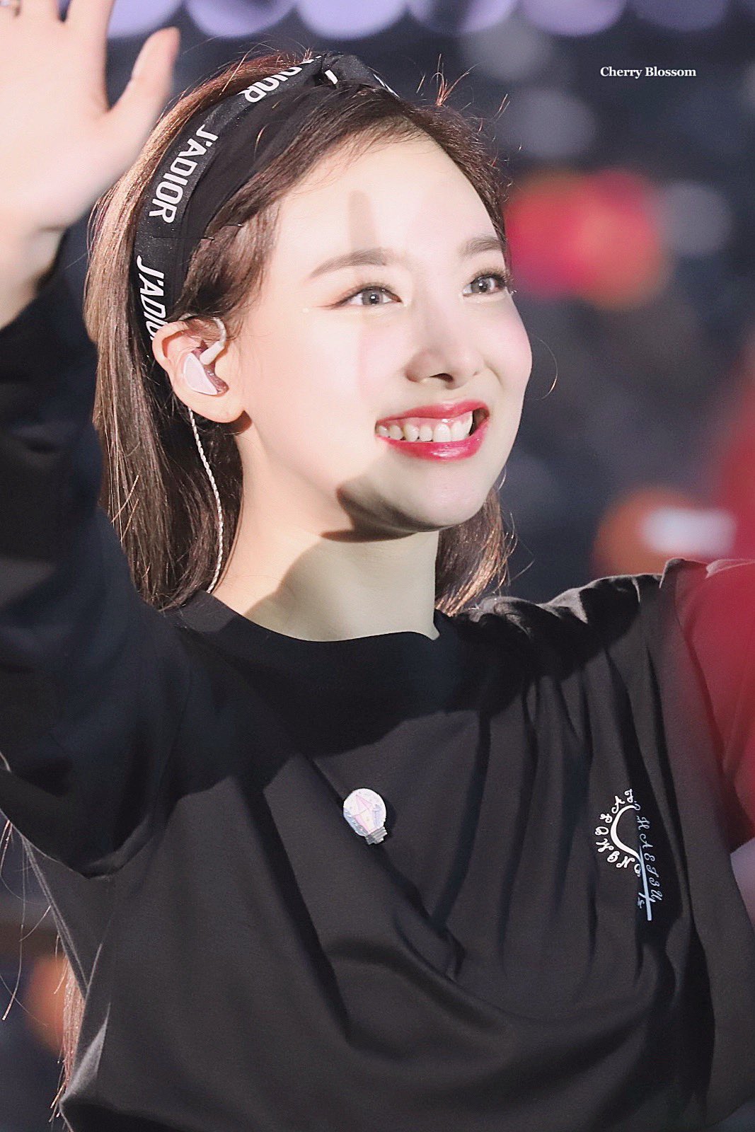 D7gTQkhU0AALd4U.jpg:orig