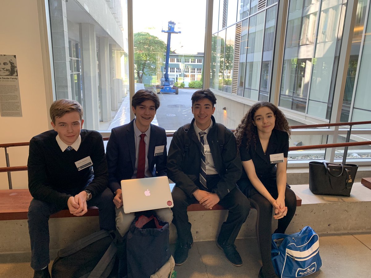 DECA Rockridge ready for Prosper Vancouver, a business case competition!