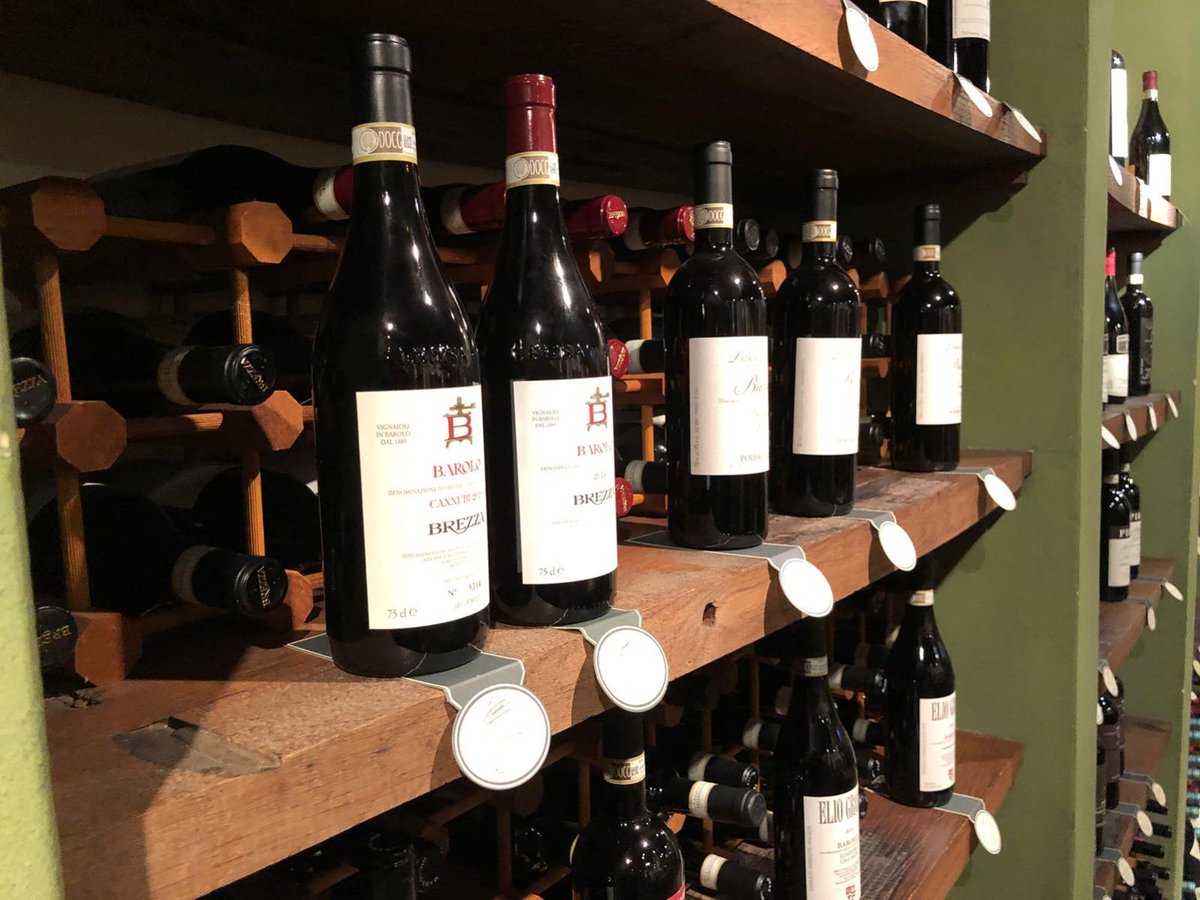 ApwasiI's tweet photo. Online Asia Pacific Wine Education
For a challenging and rewarding career in wine visit https://t.co/AuCvziNi7U for course formulated by some of the best wine professionals. Get hands on wine knowledge and education with https://t.co/b92uALvIN5. https://t.co/ylIyKqFleg