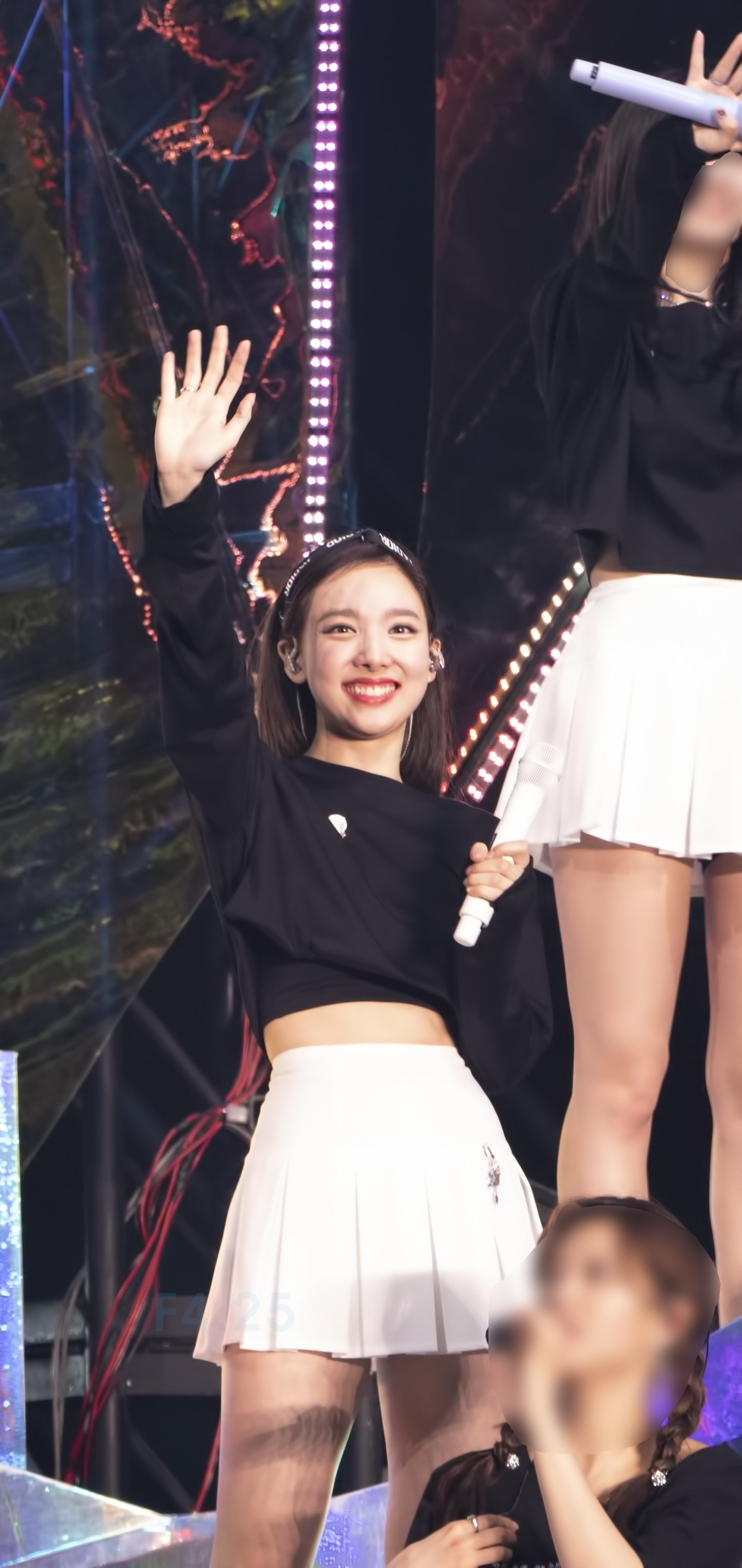 D7ga3HXUcAADMIY.jpg:orig