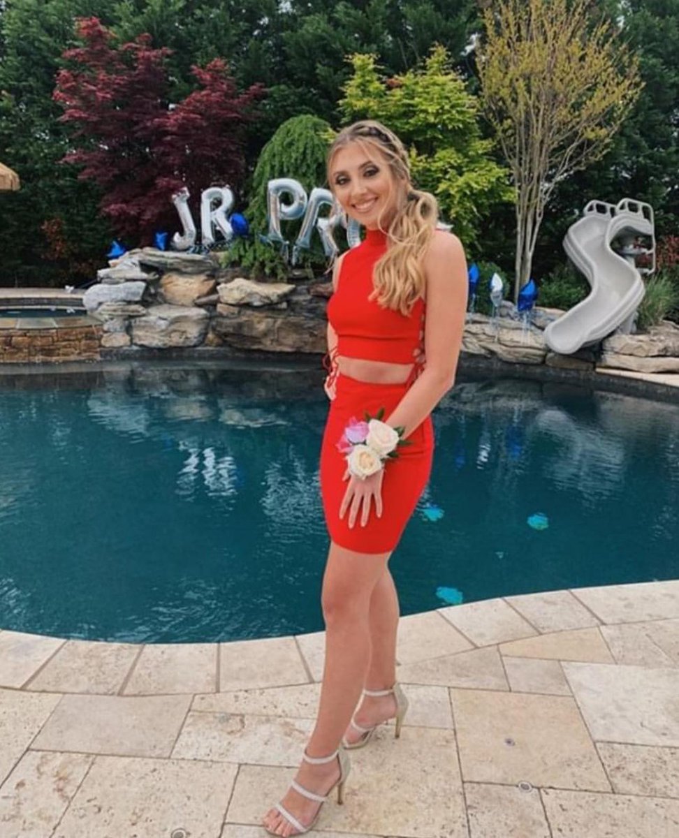 alyceparis's tweet photo. π₯ #repost of the beautiful @taylorrdodd! This dress is EVERYTHING!
For Style Info Visit https://t.co/HWQE9maCn7.
#alycegirl #promdress #promdresses #prom2k19 #2019prom #glam #semiformal #redcarpet #redtwopiece #reddress #shortreddress #shortdress #shortdresses #homecomingstyle https://t.co/3QzumK2var