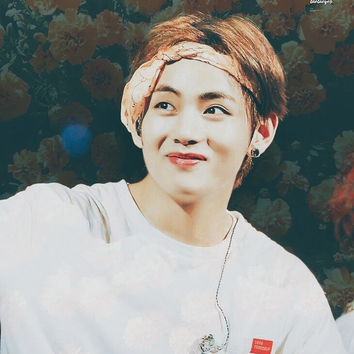 BOCHR_CHIMMY's tweet photo. His smile is heaven...
The best angel ever °^°
#BTS #ARMY #TAEHYUNG https://t.co/fumvVocq7e