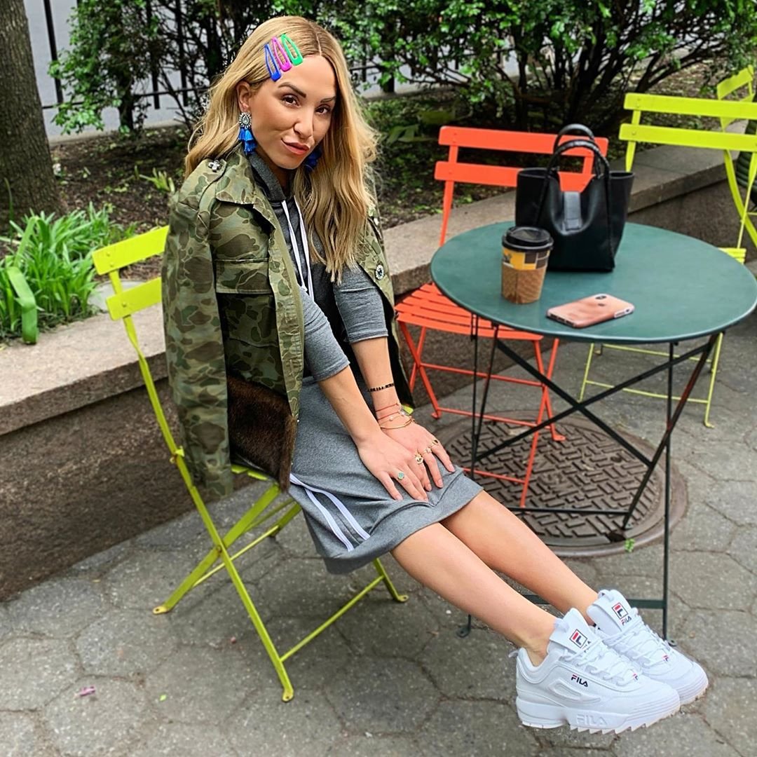 👑 Cutie <a href="/such/">SUCH</a>.a.betty looks so stylish in #NYC wearing her Milano DIVINE 
▪️ OOTD Details: @basiccolorsonline hoodie dress <a href="/curate_the/">Curate The Streets</a> clips + earrings + rings <a href="/alefbetjewelry/">Alef Bet Jewelry</a> red string bracelets