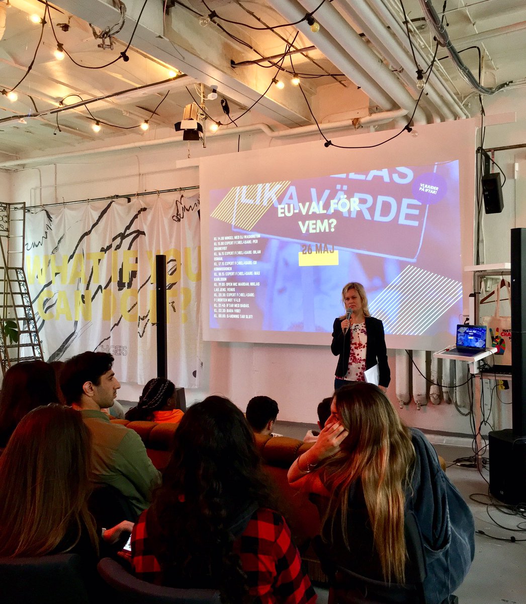 Tack bästa <a href="/ChangersHub/">Changers Hub</a> för att vi fick komma till er mysiga valvaka idag! Otroligt engagerad och intresserad publik som ställde mänger av spännande frågor #EUval2019 #EUandME