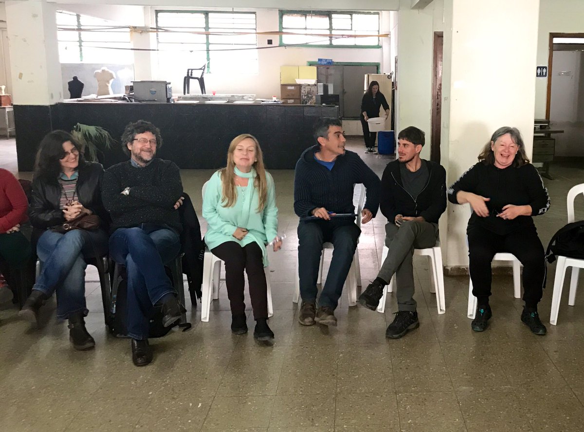 Lubertino's tweet photo. #Ahora en Reunión del lanzamiento de la #MonedaPar. Una forma de hacer transacciones de servicios y productos sin efectivo. #nodoChacarita Buscando soluciones a los problemas que hoy enfrenta la mayoría. https://t.co/FUT8mOtrgV
