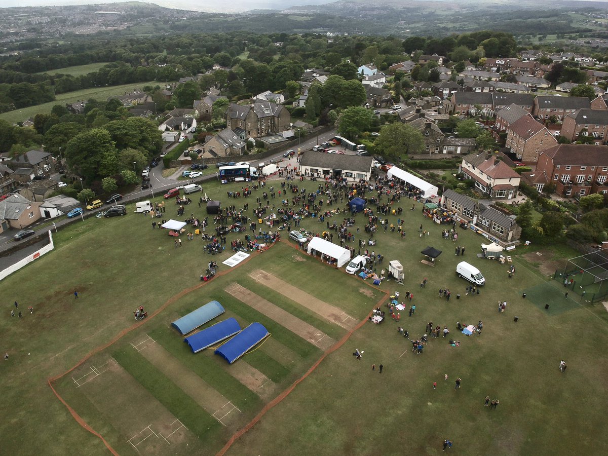 mgbrook96's tweet photo. @rawdoncc @rawdonbeerfest Great turn out for the beer and music festival  even that the weather isn’t great https://t.co/gdHd3P7LoX