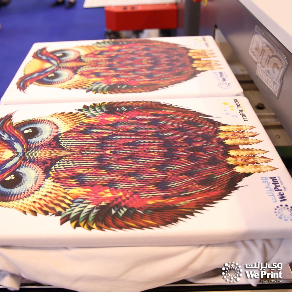 weprint_ae's tweet photo. Crisp, vibrant color #directprinting on cotton #tshirts 😍 

Order your very own #customized t-shirts from https://t.co/EbdDQcusvr today!
_____________________________
#BiggerBetterPrint #tshirtprinting #tshirtprintingdubai #printing #printingdubai #personalizedtshirt #customized https://t.co/JuCioyQqyK