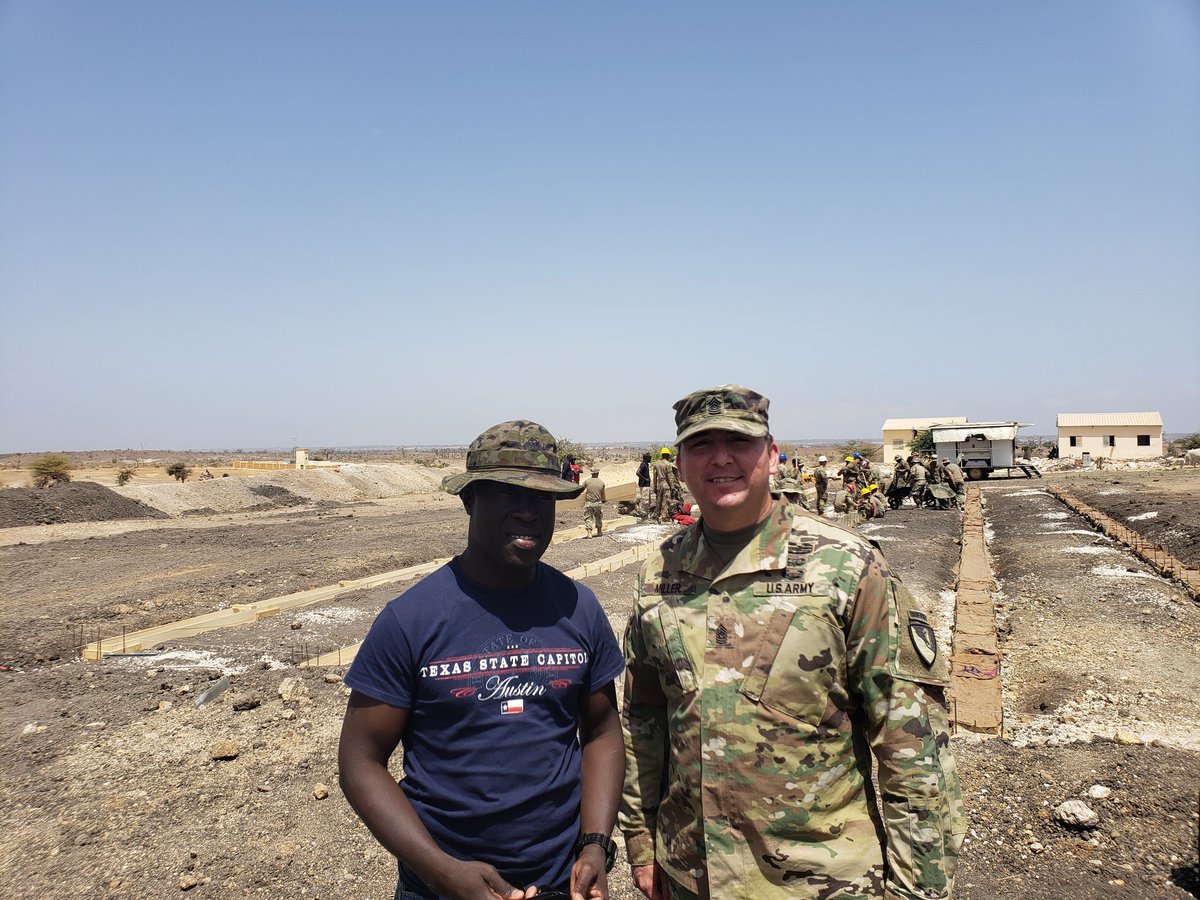 Xennial_Sapper's tweet image. Always great running into classmates from my time at #USASMA. Sergeant Major Richard Diandy, Senegalese Army, came to visit me today on our project in his home country. Truly amazing NCO reshaping the future of his Army through professional education. #ByExample #USARAF
