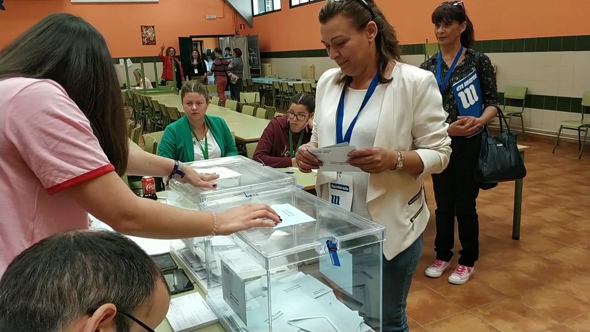 O acto máis democrático e ir votar!!