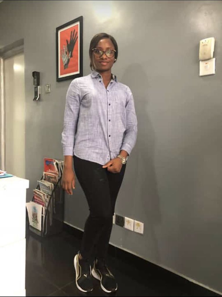 Rest in peace Adewura. I don't know you but your sudden demise is so painful 😭😭 I pray God gives your family the fortitude to bear this loss