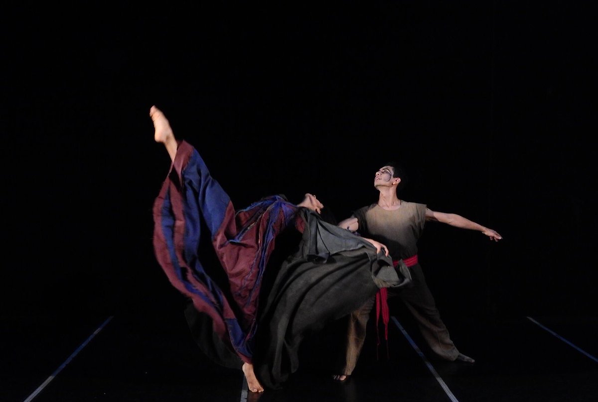 balletNecuador's tweet photo. ESTRENO "KATARY, cobijando la muerte", este martes 28 de mayo, a las 19h30, en el Teatro Nacional de la Casa de la Cultura.
ENTRADAS DISPONIBLES EN: https://t.co/vtUiZFxbwi 

#danza #ballet #quito #ecuador https://t.co/MqIrNfEkHP