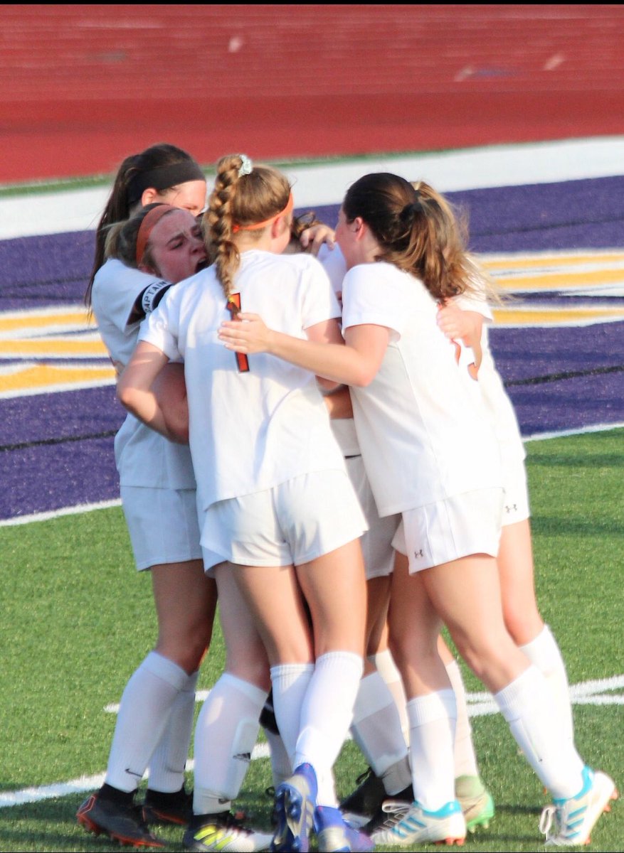 meredithconant's tweet photo. ‼️SUPER SECTIONALS TUESDAY‼️ please come out and watch us play against Naperville north at LEWIS UNIVERSITY!!!!!!!!! Kickoff is at 5pm.🧡🧡🧡🧡🧡🧡 KBD @MinGirlsSoccer https://t.co/WLn1sc6dnQ