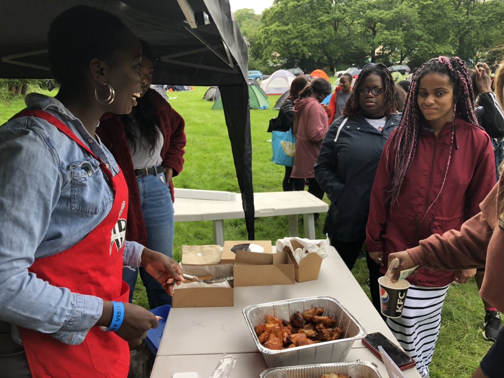 bgcamping's tweet photo. Black Girls Camping Trip are ENJOYINGGGG!!! #AngryBlackKitchen #blackgirlscampingtrip https://t.co/AJpL8LF9SI