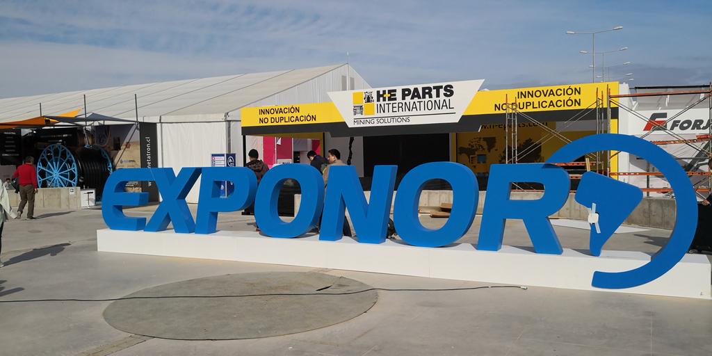 Kevin38558223's tweet photo. Meet us at EXPONOR CHILE 2019

#mining #earthmoving #excavatorparts #bucketteeth #trackroller #undercaiageparts #frontidlers #blades #bucketblade https://t.co/A6xu9avyXw