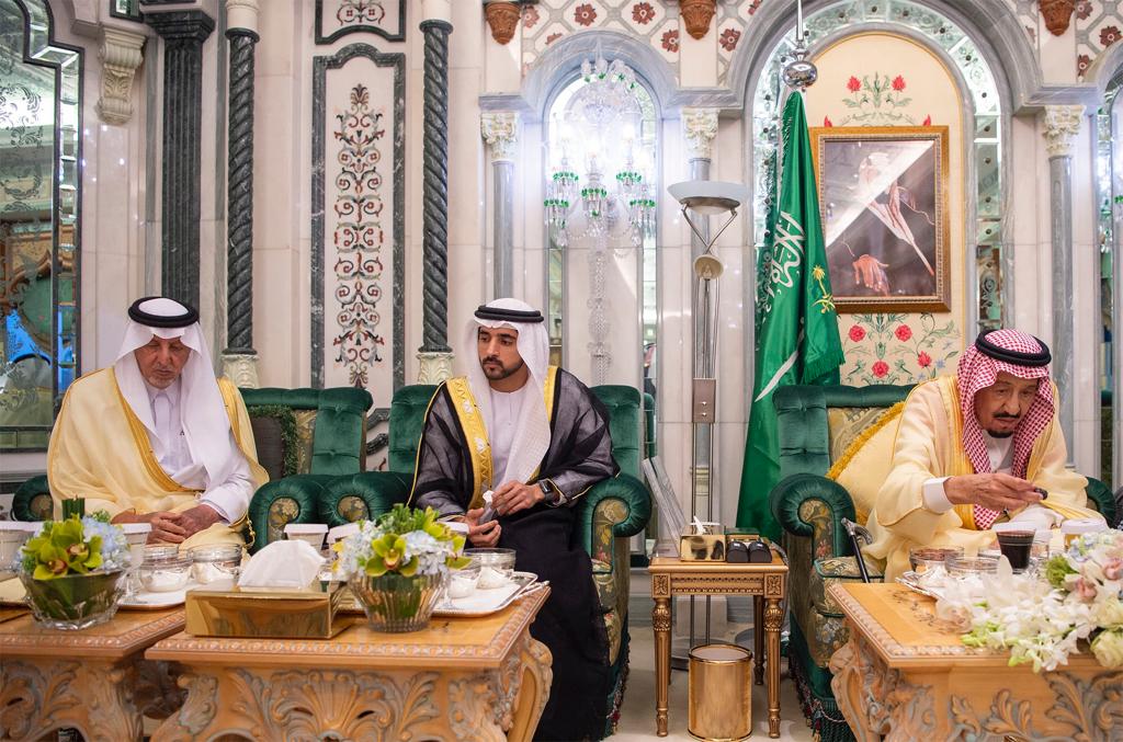 spagov's tweet photo. #عاجل_واس 
#صور | #خادم_الحرمين_الشريفين يستقبل ولي عهد دبي ورئيس مجلس الأمة الكويتي وأصحاب الفضيلة العلماء والرئيس العام لشؤون المسجد الحرام والمسجد النبوي ووزير الحج والعمرة.
#واس https://t.co/rD2RD98M49