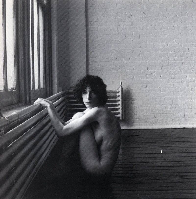 The_RedList's tweet photo. Patti Smith by Robert Mapplethorpe, 1970s https://t.co/jK5YZlXqqh