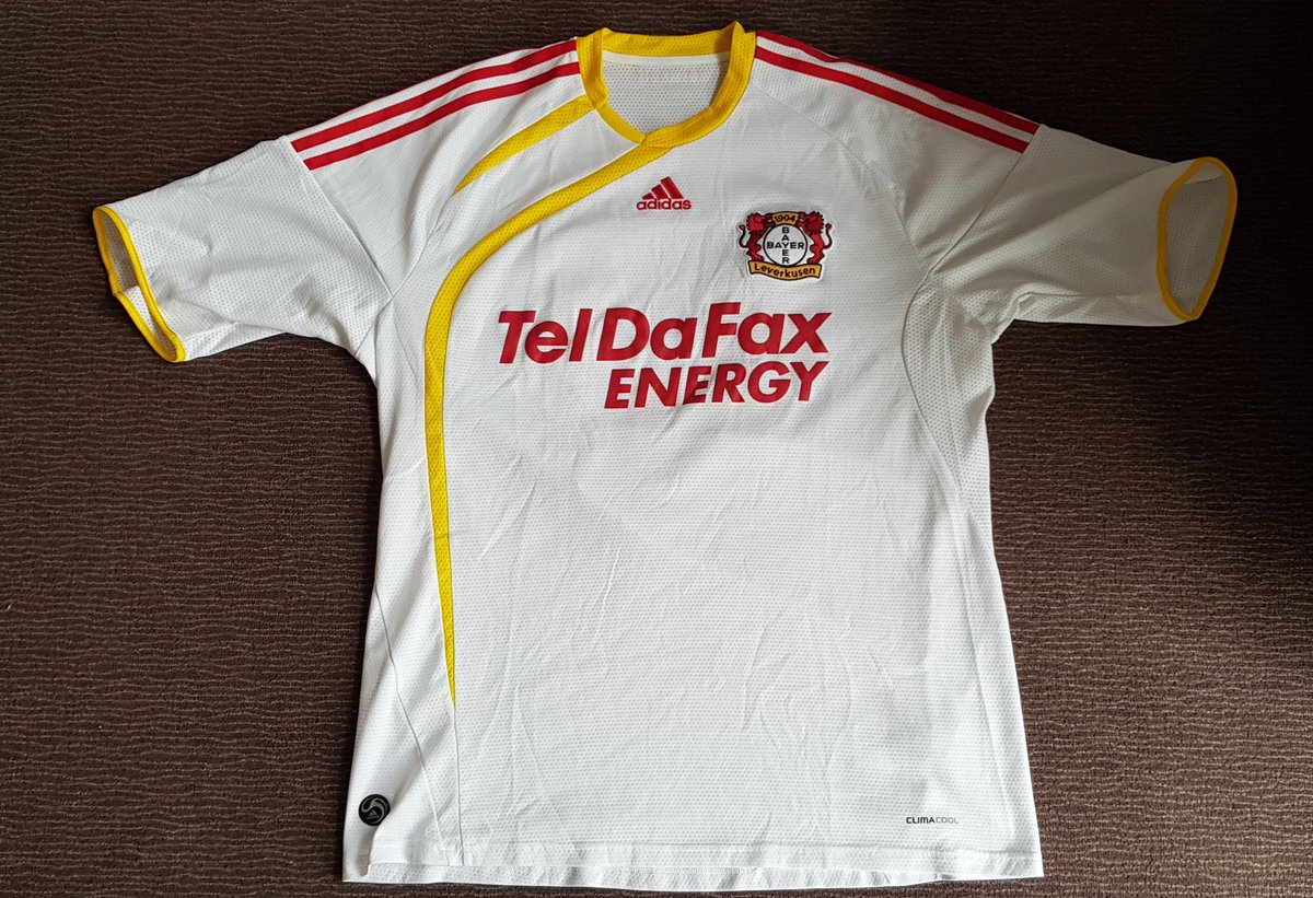 sf_funke's tweet photo. #trikotsammlung #bayer04 #teldafax https://t.co/zzqkPwIneb