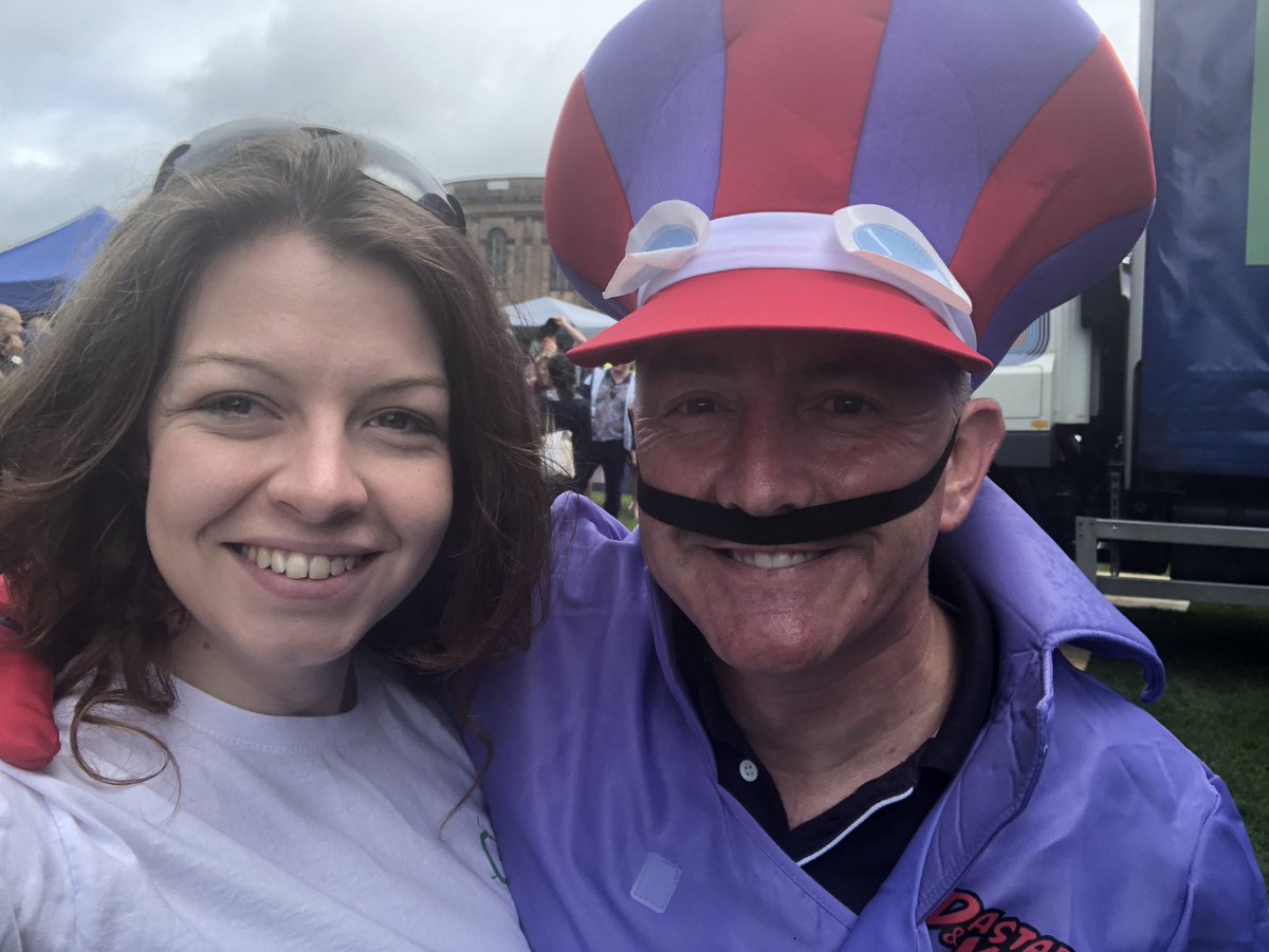 What a brilliant day at @ShrewWackyRaces today! Check out <a href="/NickJonesWealth/">Nick Jones</a> in a #wacky outfit today! Brilliant!!!