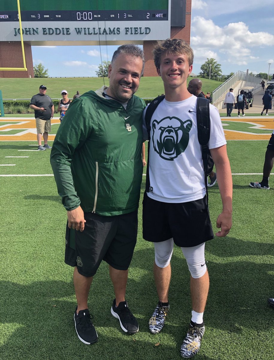 argylebravo's tweet photo. Just because school is over doesn’t mean that #grind is over. Bravo member Damian Hirschhorn (11) balled out today and had a great visit at the University of Baylor. #sicem #represent #ballout #ctts #wintheday #wdyt #moneymoves #baylor #football https://t.co/bdgT2mpoTS