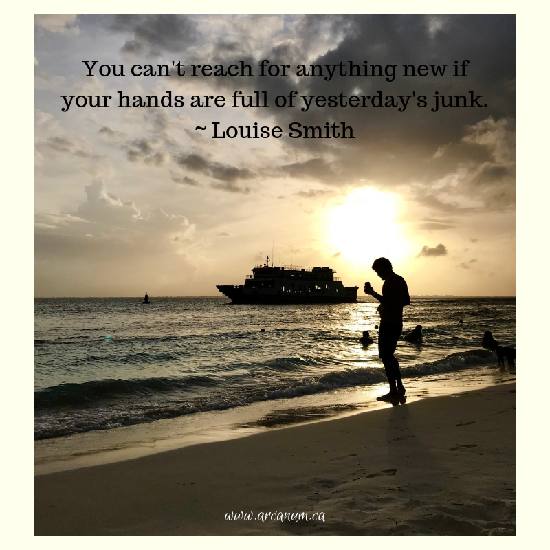 DrEddyClinic's tweet photo. RT @amcquinn: You can't reach for anything new if... #timelinetherapy #detox #cleanse #geneticmiasms #disease #prevention #shockstraumas #sequentialtimeline #detoxificationprotocols #chelationtherapy #heavymetaldetox #geopathicdisease #worthit #functiona… https://t.co/1NRw7z8pWZ