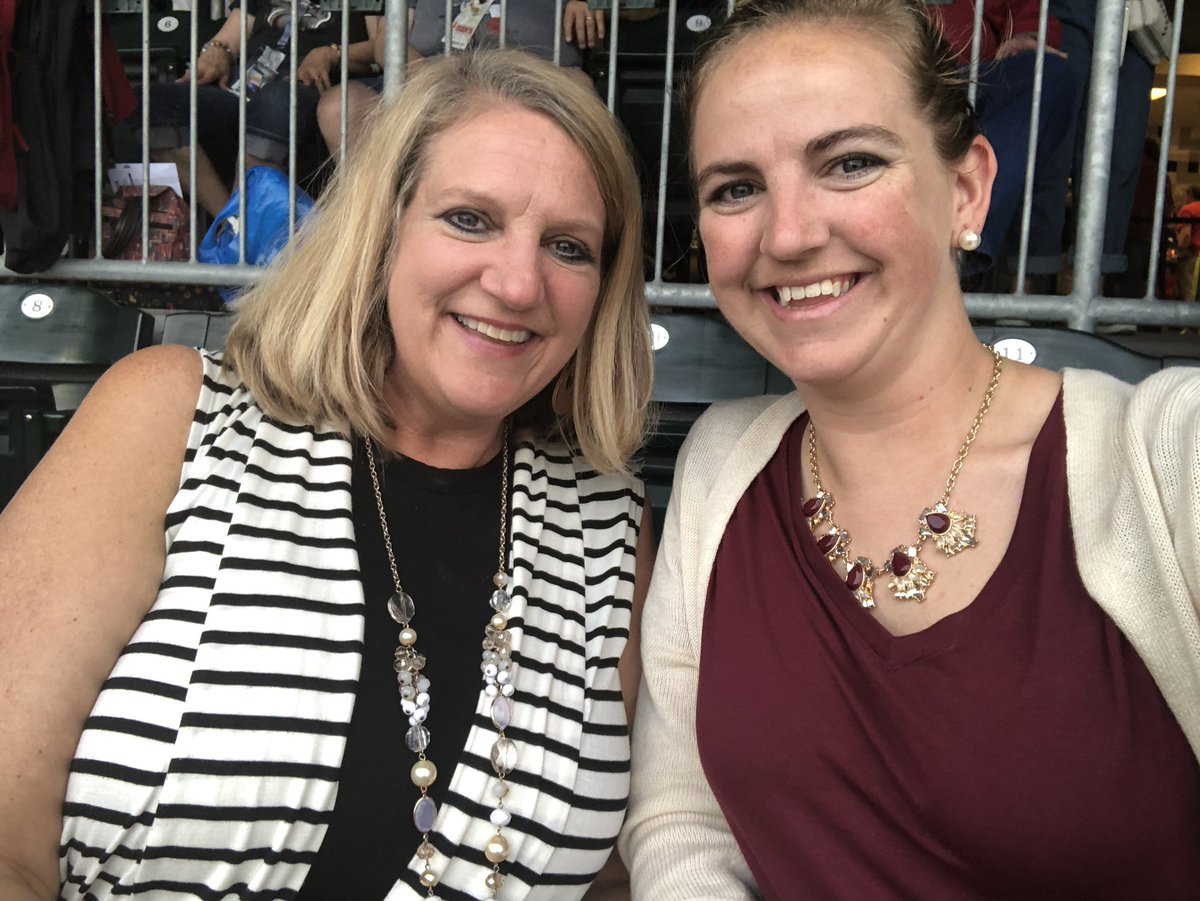 Hmoore_EHS's tweet photo. Cheering on our IronPigs #oinkon  #BringTheEnergy https://t.co/zreOLdvAfR