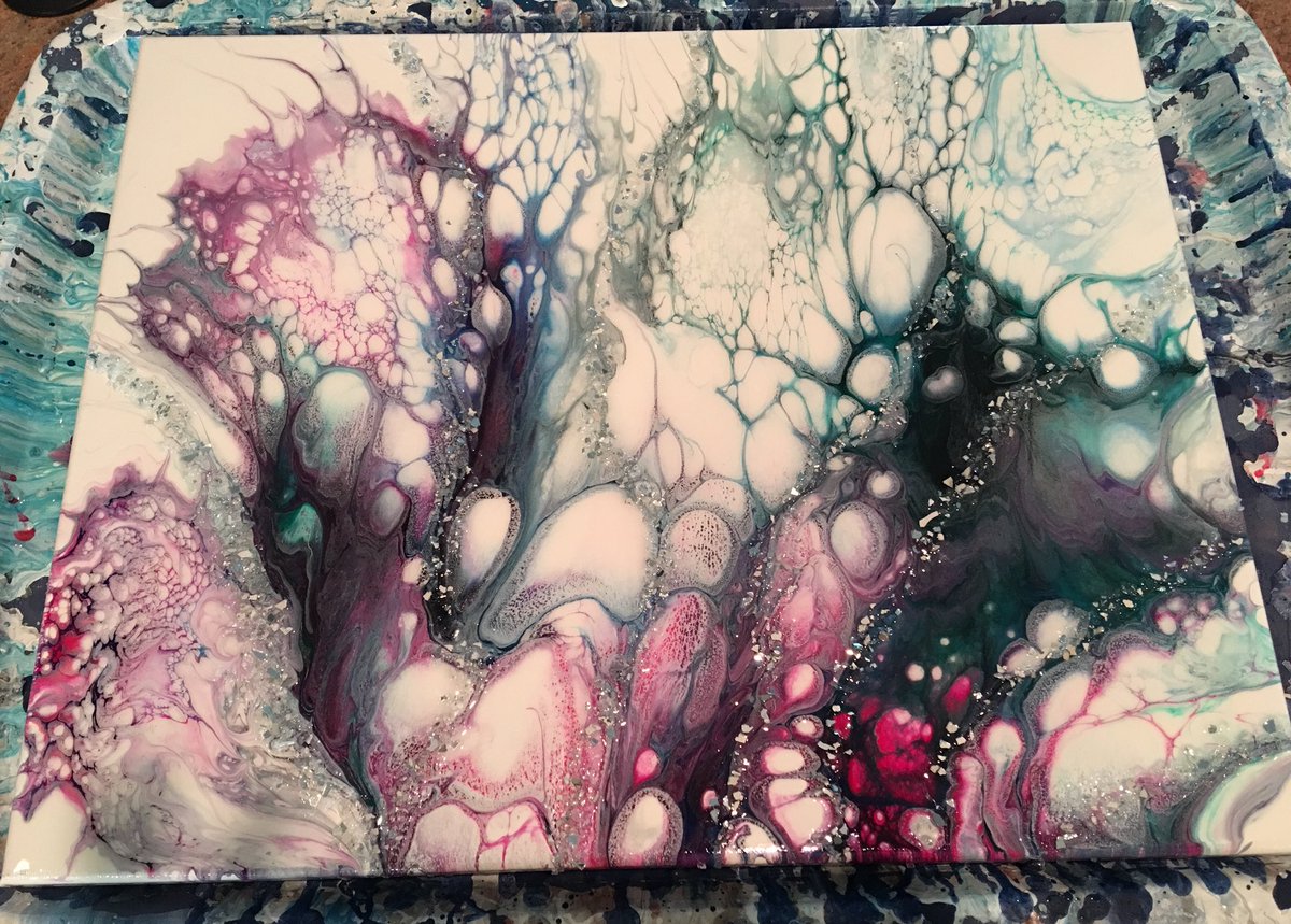 16”x20” GeoFlo series #fluidpainting #fluidart #painting #art #artist #fluid #flow #flowing #acrylic #acrylicart #abstract #abstractart #abstractpainting #color #colour #colourful #contemporaryart  #fluidpainter