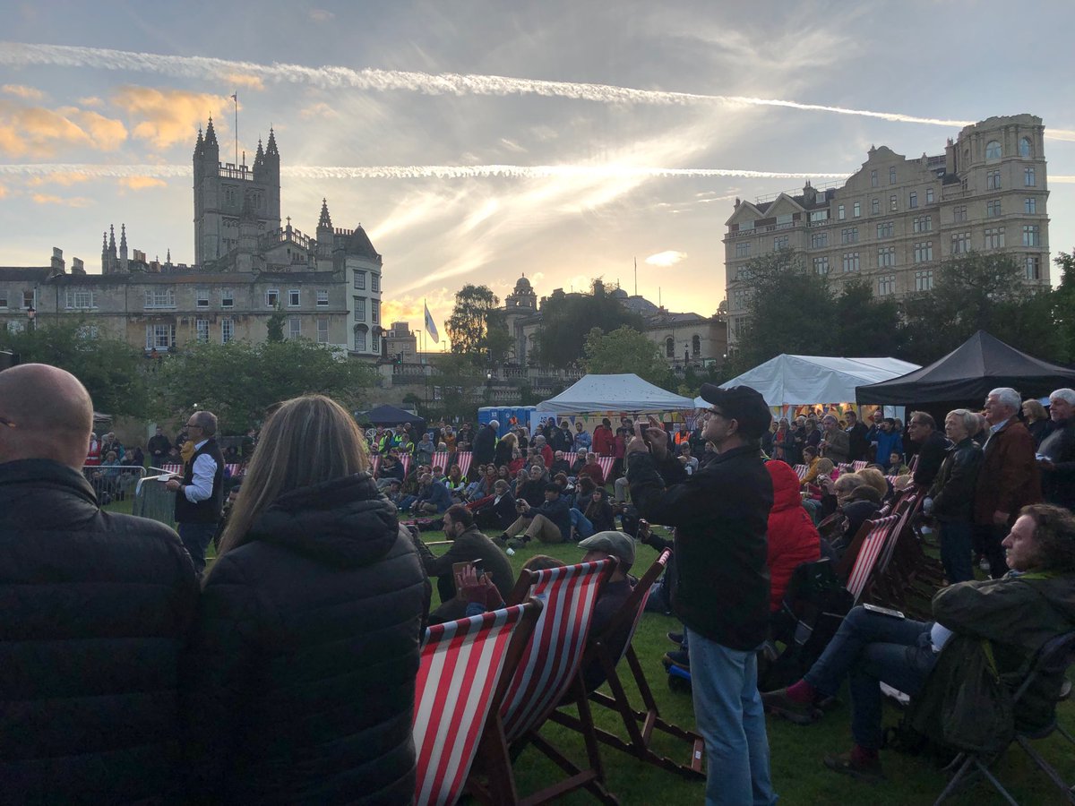 BathMusicFest's tweet photo. A good crowd enjoying the music down by the beautifully restored bandstand Parade Gardens #firefolk @TheStrikingClock getting ‘em up and dancing. https://t.co/NVsLnxmWR1
