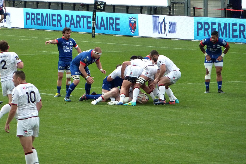 Twagfab's tweet image. #FCGLOU quelques image "vu des tribunes" (1/4)