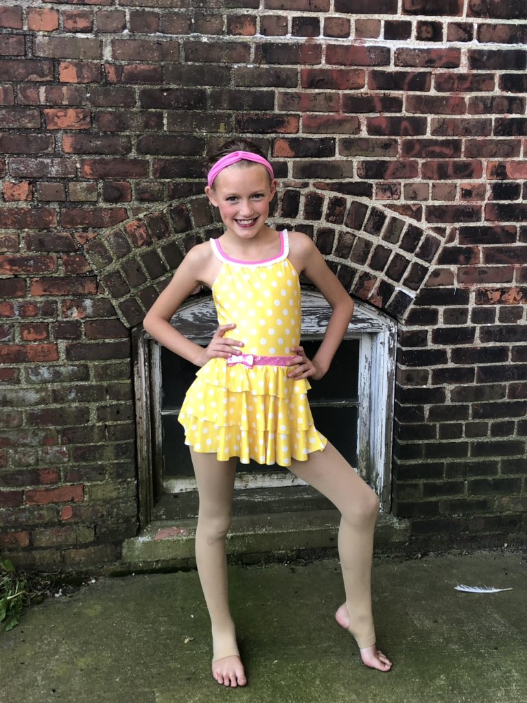 Romanskiville's tweet photo. Recital 2019 in the books - we couldn’t be prouder of these two girls #lpdac #DancingDaughters #artseducationmatters #recital2019 https://t.co/5MhBhStLFu