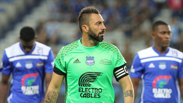 ¿Es Esteban Dreer el mejor portero de la #LigaPro? 🤔

🔁RT SÍ
❤️MG NO
💬OTRO 

#NaciónDeHinchas
⚽👉bit.ly/RadioCaravana