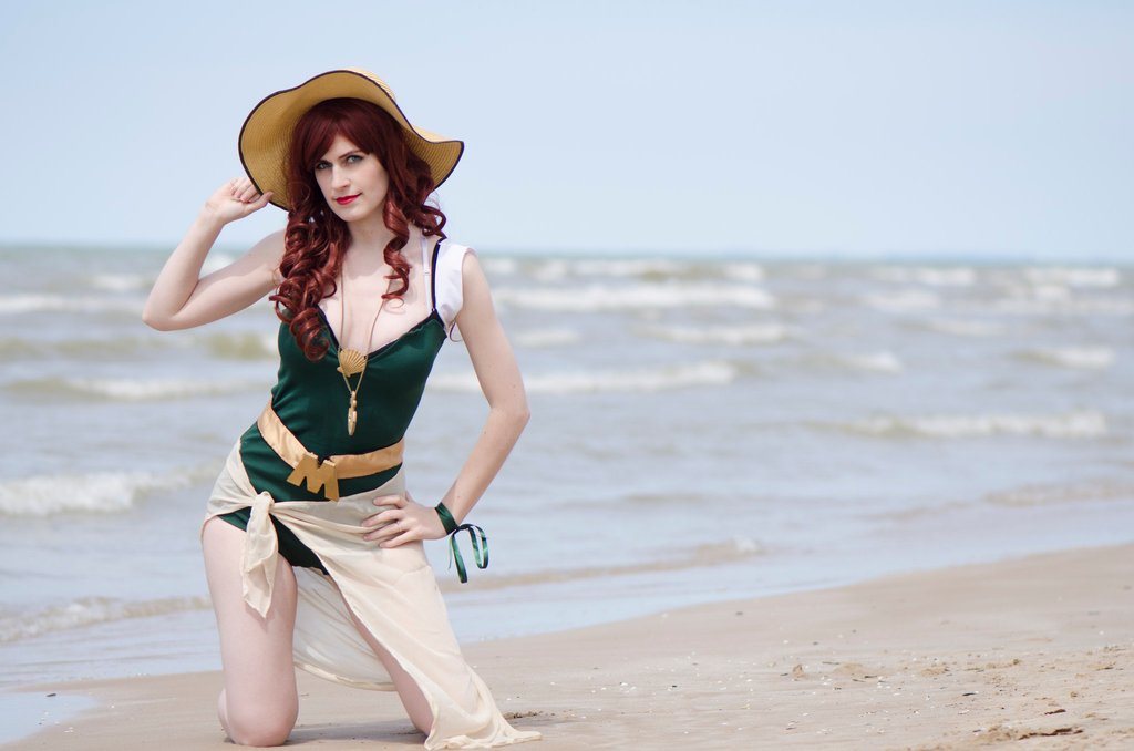 starleighcos's tweet image. Summer vibes with DC bombshell Mera!

Photo: @dreamcherub

#dcbombshell #mera #meracosplay #cosplay #dccosplay