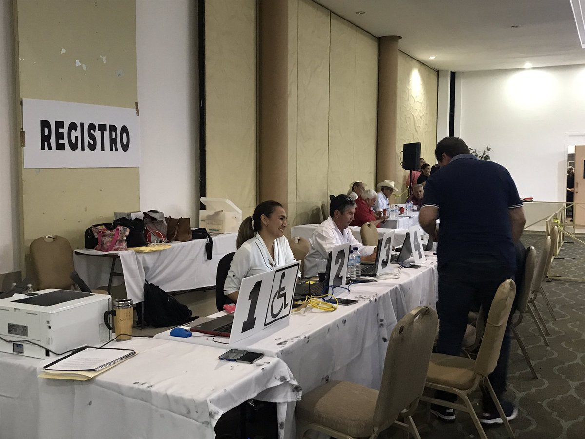 arehc's tweet photo. Se lleva acabo la votación del #ModuloDeRiego #SantaRosa #Ahome #LosMochis para el cambio de dirigencia de Tesoreria   @PlataformaNmx @daem92 https://t.co/PpGP8WxOTX