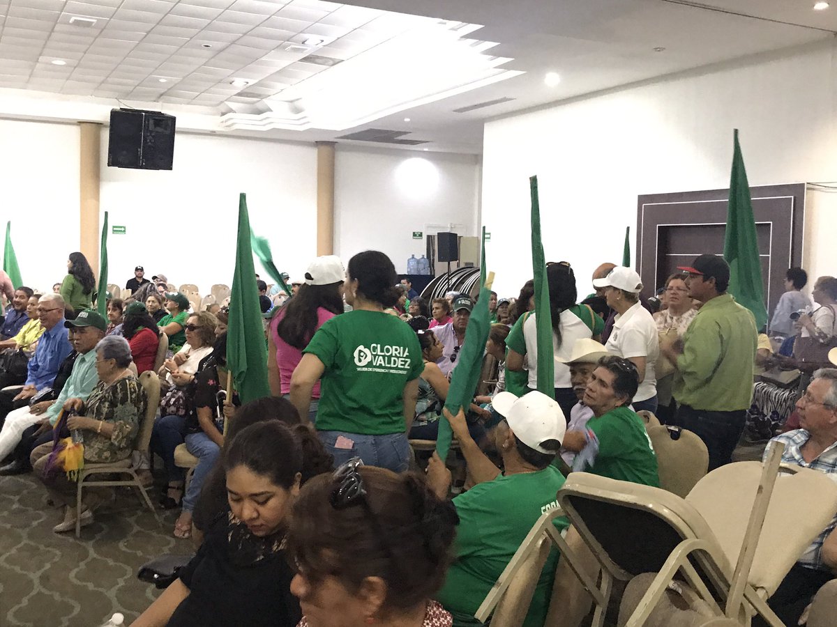 arehc's tweet photo. Se lleva acabo la votación del #ModuloDeRiego #SantaRosa #Ahome #LosMochis para el cambio de dirigencia de Tesoreria   @PlataformaNmx @daem92 https://t.co/PpGP8WxOTX