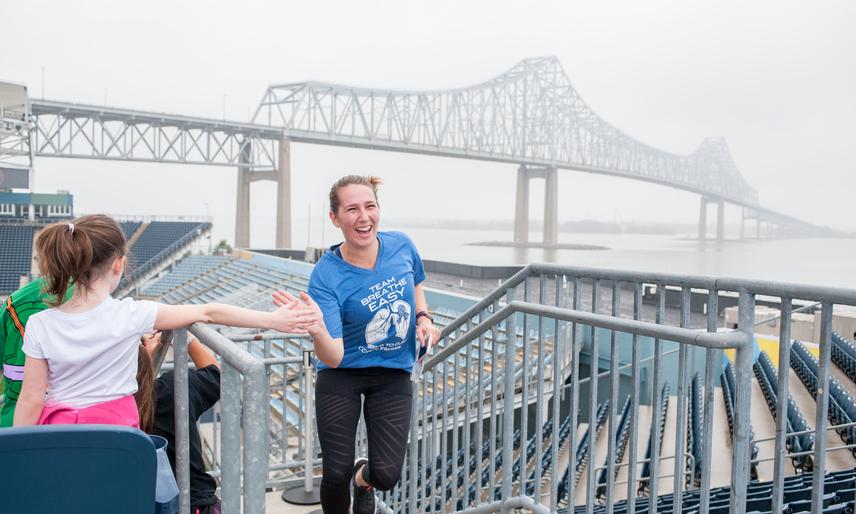 CF_Foundation's tweet image. Help us take our search for a cure for #cysticfibrosis to new heights! Register for a #CFclimb near you today. ➡️ on.cff.org/2QnorY6